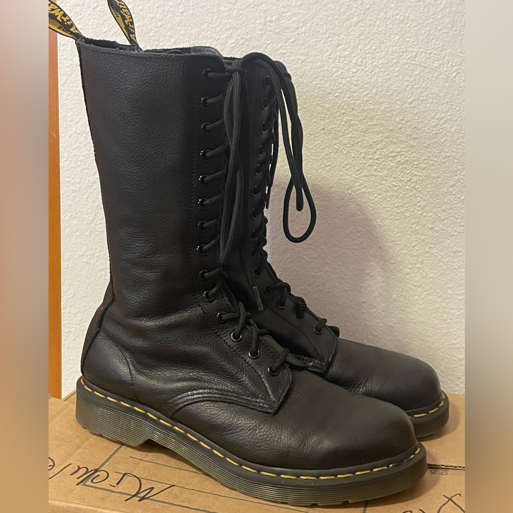 Dr. Martens, Women’s 1B99 14-Eye Lace Up Leather Boot